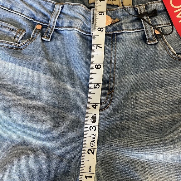 Celebrity Pink Jean Girls Sz 14 Unicorn Embroidery Pink Mid Rise Girlfriend New - Picture 16 of 16